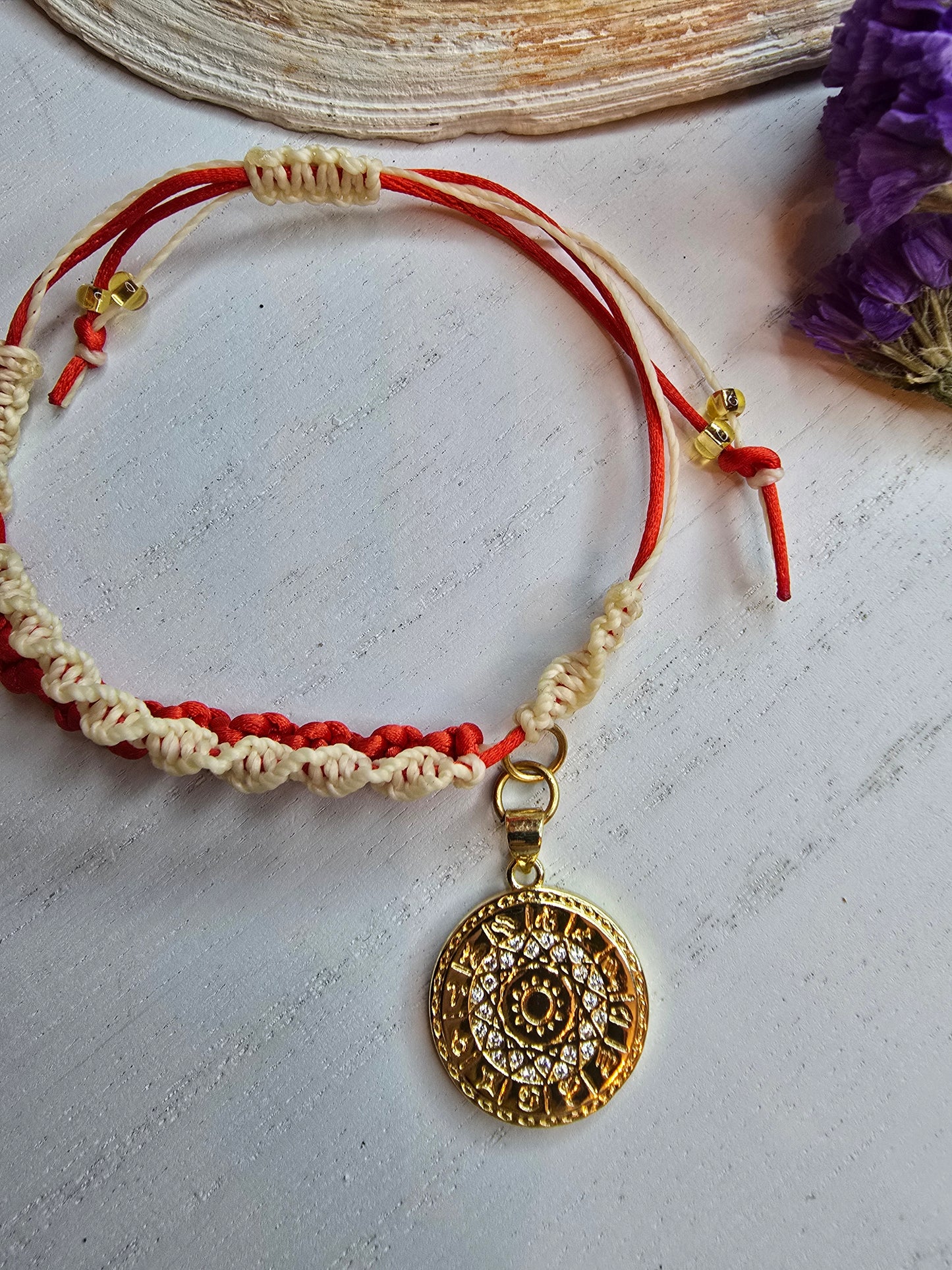 Medallion Zodiac Macrame