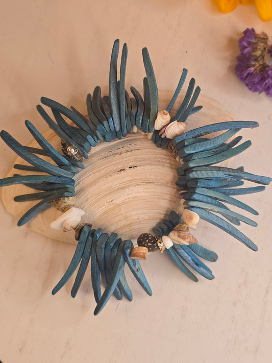 Island energy bracelet
