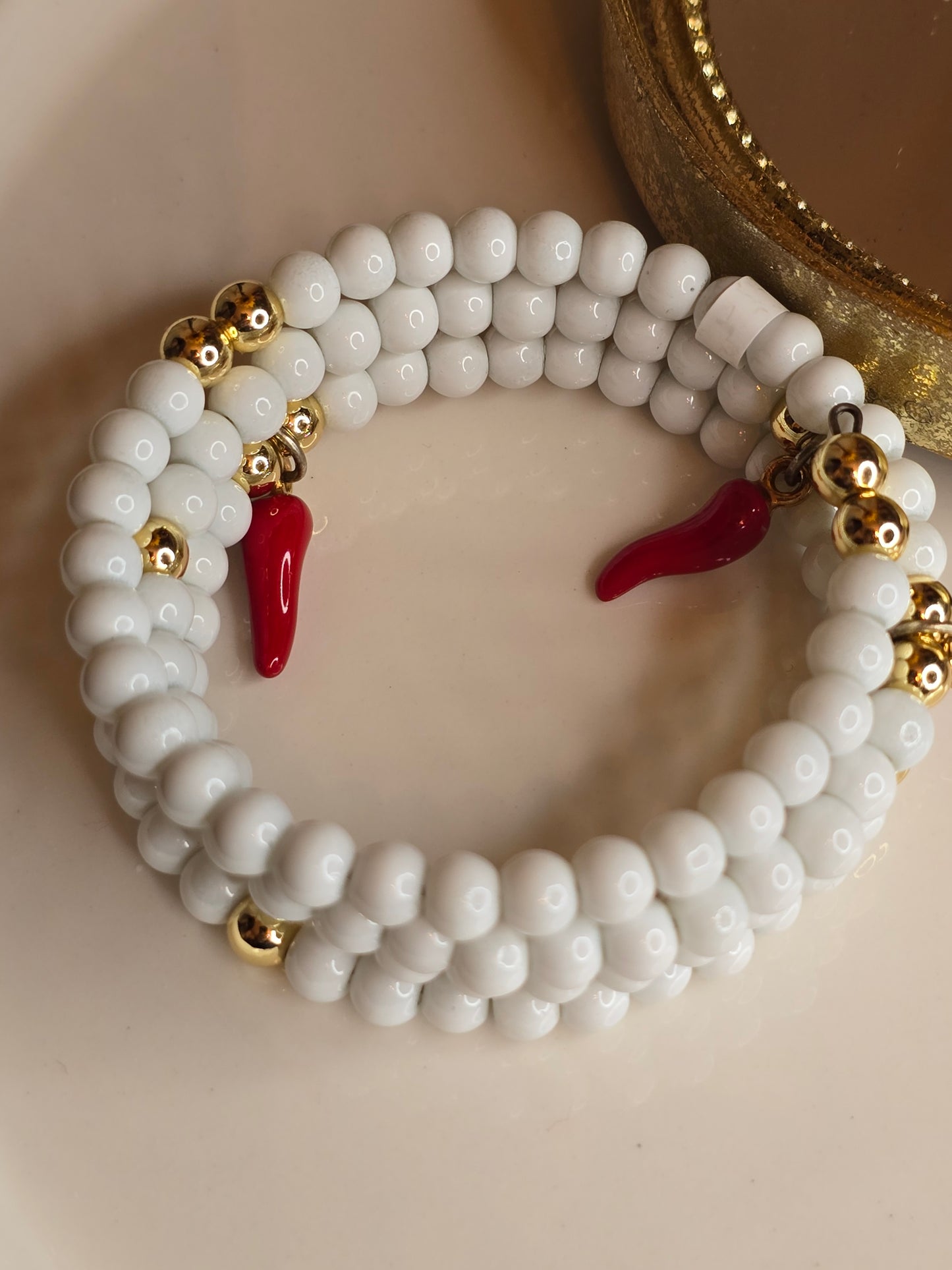 Lucky horn bracelet